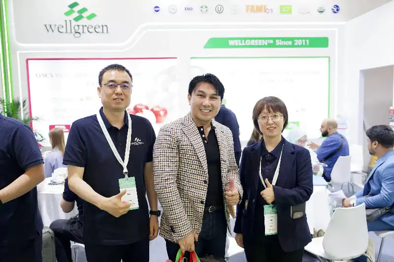 Wellgreen-ceo-handshake-botanical-partner-cphi-2026 Wellgreen-ceo-handshake-botanical-partner-cphi-2026